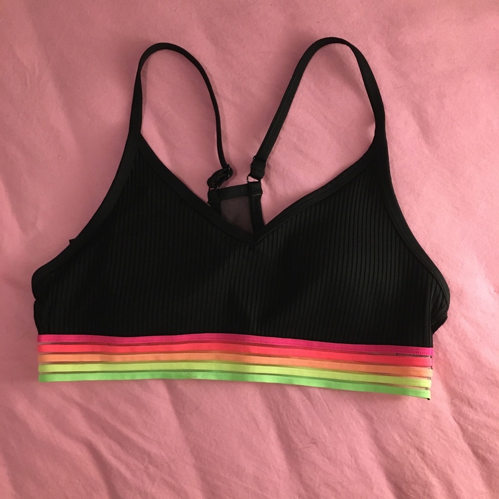 PINK Victoria Secret sports bra